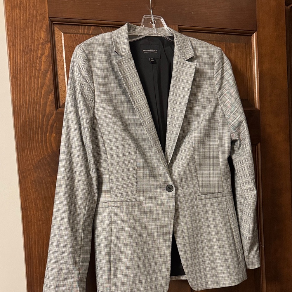 Banana Republic Black Long and Lean Blazer